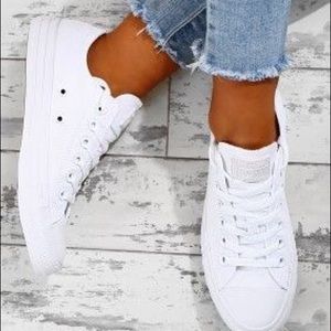 White Leather Converse w/ribbon shoelaces LOWEST